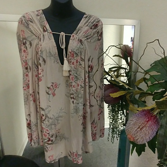 Lucky Brand Tops - 🍀Lucky Brand Boho Floral Tunic Top